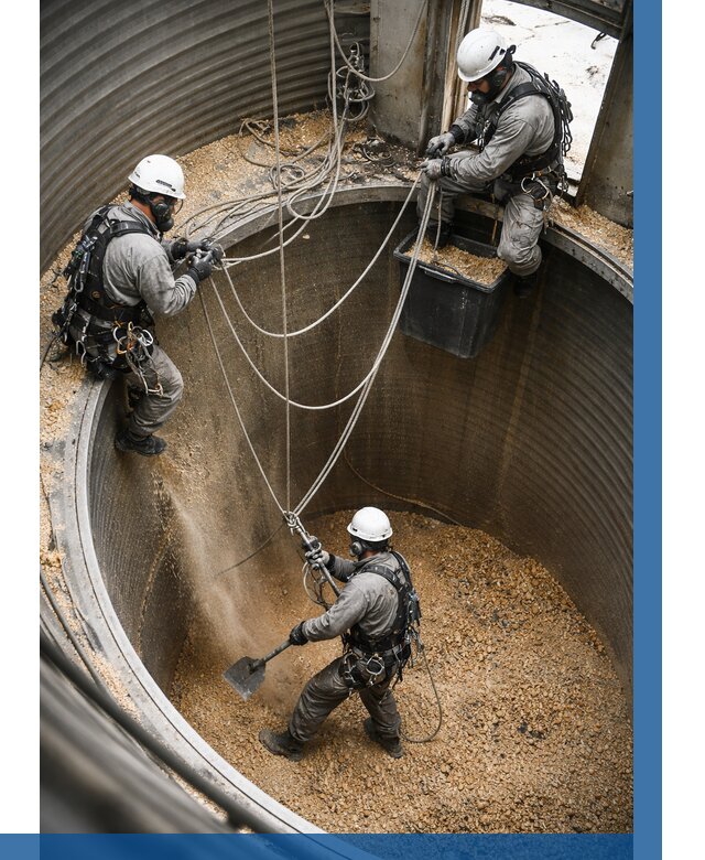 Чистка зерновых бункеров в Удомле от 12467 р. | ВЫСОТНИК-Дмл